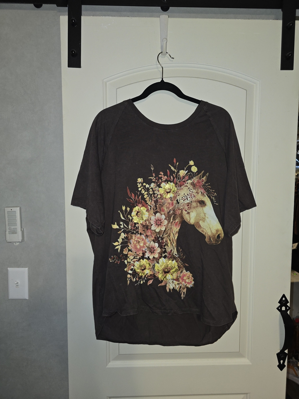 Floral Horse Graphic Tee - Dark Brown - Picture 1 of 3